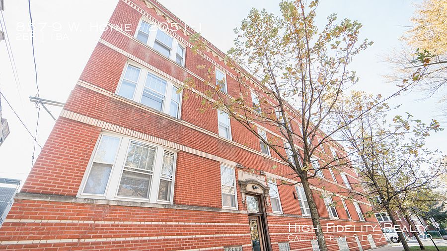 1st image of 857 N Hoyne Ave #2051-1