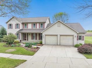 1601 E Wyndmere Dr, Appleton, WI 54913