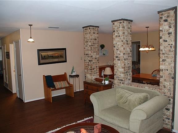 4th image of 3405 Marwick Dr