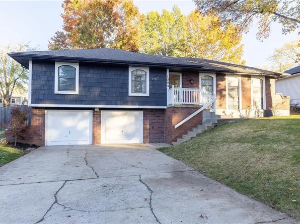1004 SW 18th St, Blue Springs, MO 64015