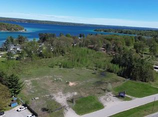875 Green St, Elk Rapids, MI 49629