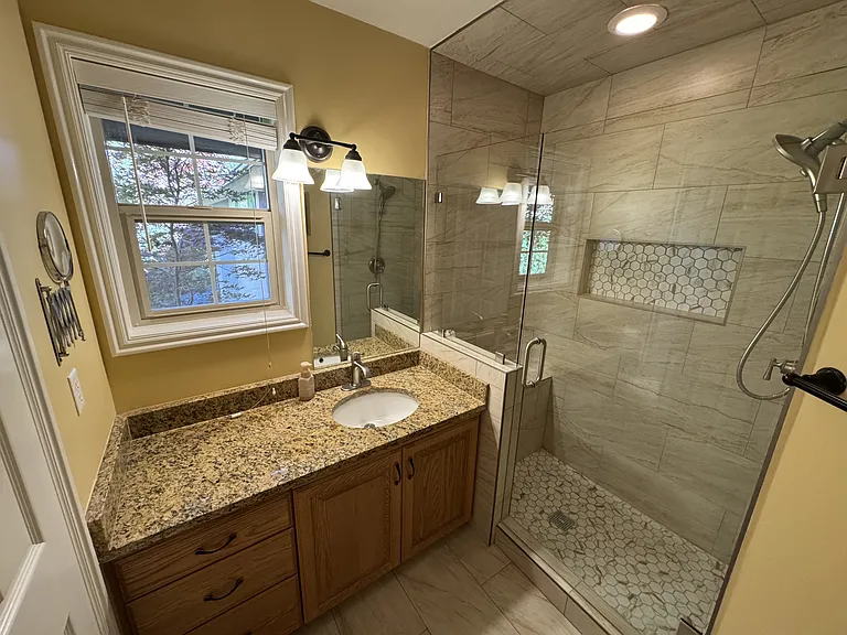 1004 Uri Ln #2 — Photo 20
