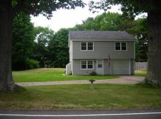 48 Tenney Hill Rd, Kittery Point, ME 03905