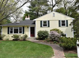 7 Peck Ave, Wayland, MA 01778