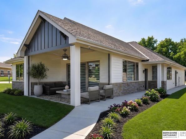 17516 Marinda Plz, Omaha, NE 68130
