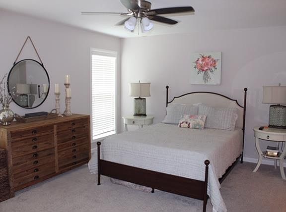 4th image of 415 Lucy Cir