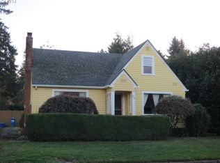 488 Sunnyside Dr, Eugene, OR 97404
