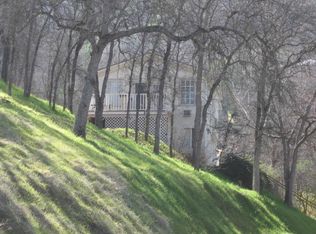 40731 Ferndale Dr, Three Rivers, CA 93271