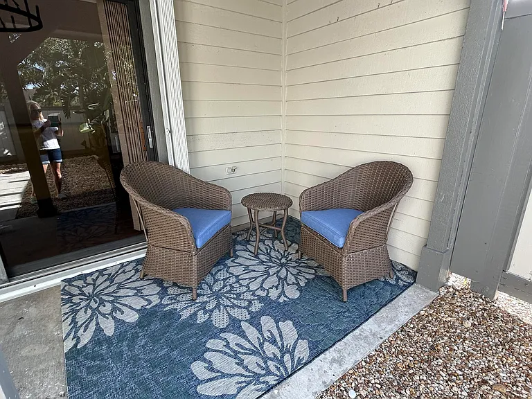 13383 Bedford Mews Ct — Photo 50