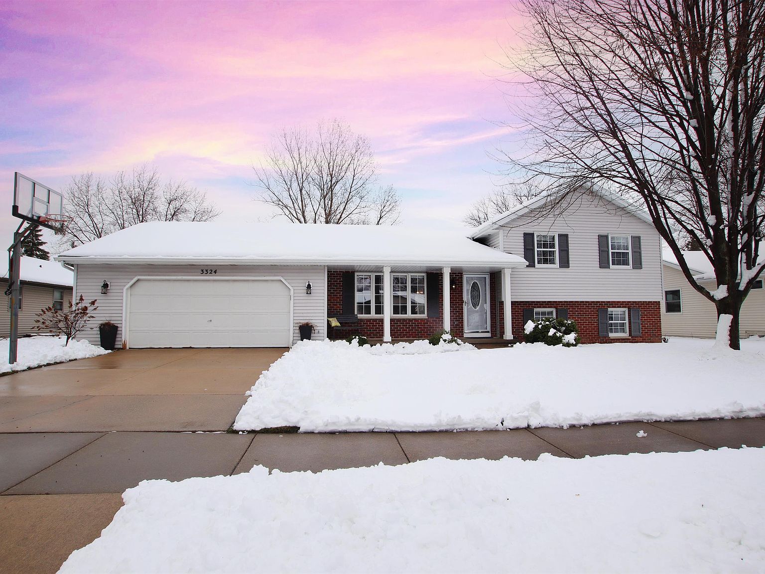 3324 S Kernan Ave, Appleton, WI 54915 Zillow