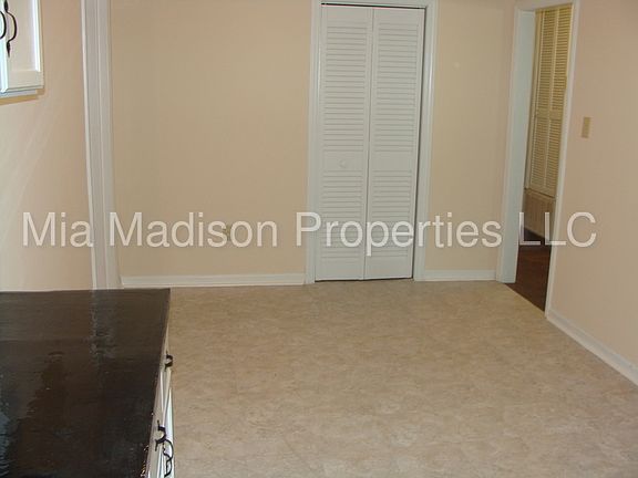4th image of 1848 Northgate Dr