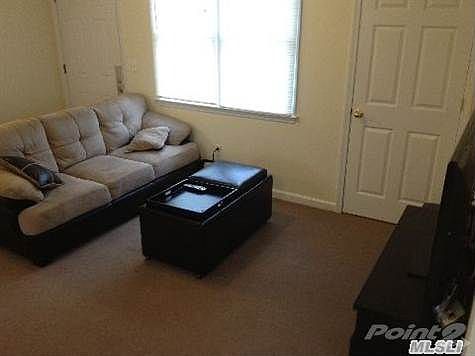 2nd image of 540 Lincoln St APT A