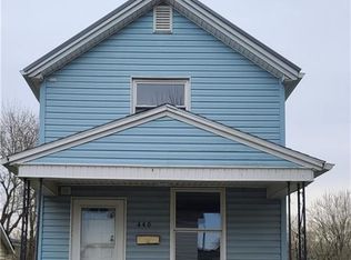 446 N 9th St, Coshocton, OH 43812