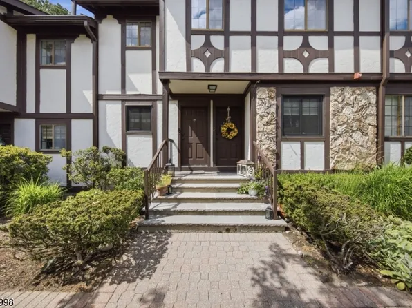609 Mark Twain Way, Mahwah Twp., NJ 07430