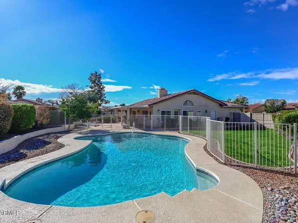 12313 N 72ND Avenue, Peoria, AZ 85381