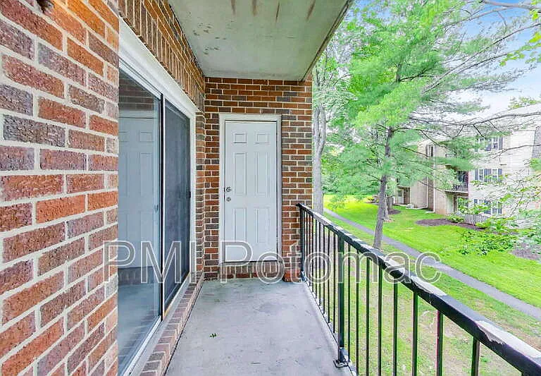 18310 Streamside Dr #203 — Photo 4