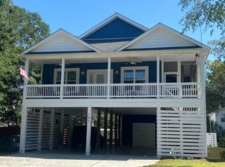 102 SW 19th St, Oak Island, NC 28465