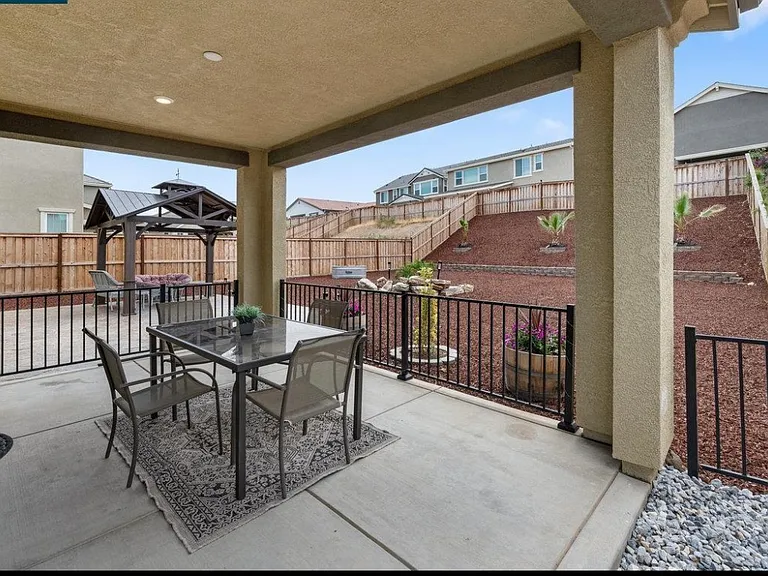 6779 Celadon Ln — Photo 3