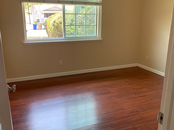 5th image of 1890 N Weston Cir