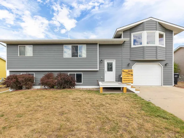 3616 Hemlock St, Rapid City, SD 57701