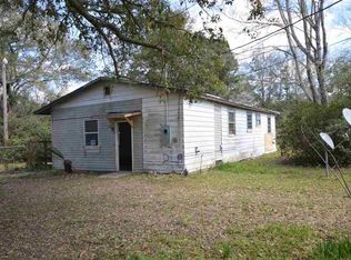 8950 Echo Ln, Milton, FL 32570