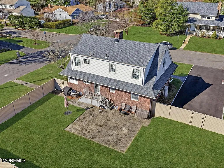 227 Chatham Ave — Photo 32
