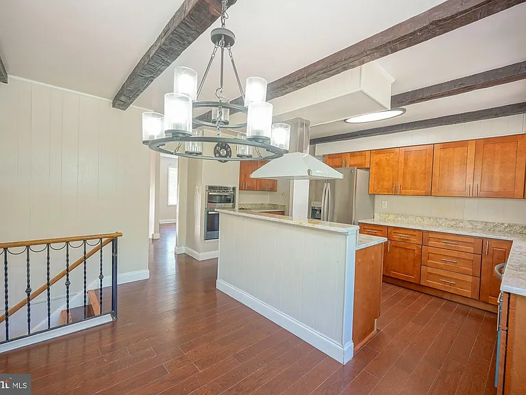 701 Crestbrook Ave — Photo 13