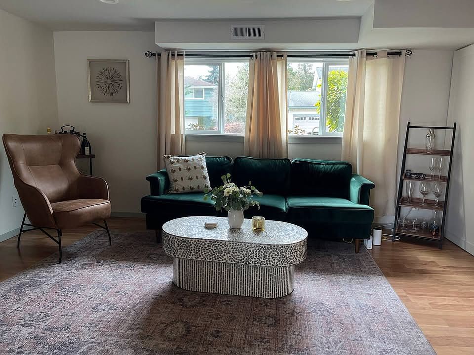 1st image of 17608 Bagley Pl N #1