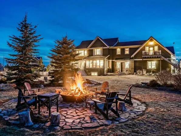 48149 W 279th Ave E, Foothills County, AB T1S 4N8