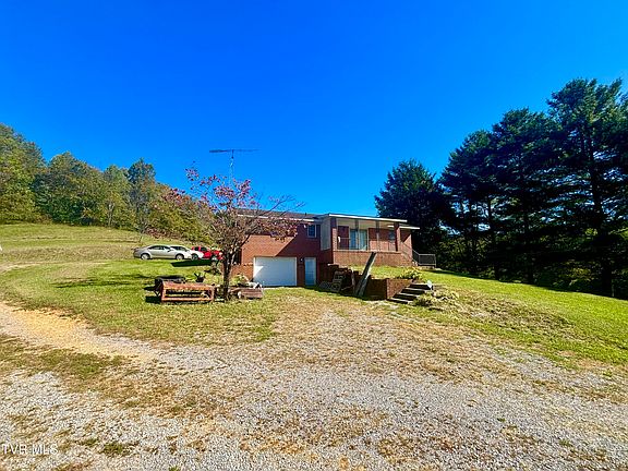 3rd image of 178 Brush Country Dr