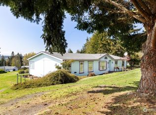 906 Casey Ave, Coupeville, WA 98239