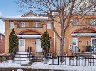 2 Hedge End Rd #86, Toronto, ON M1B5Z8