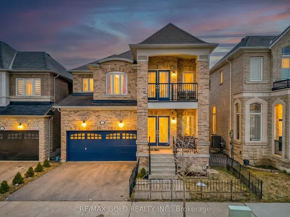 7 Bellotti Cres, Ajax, ON L1Z 0M2