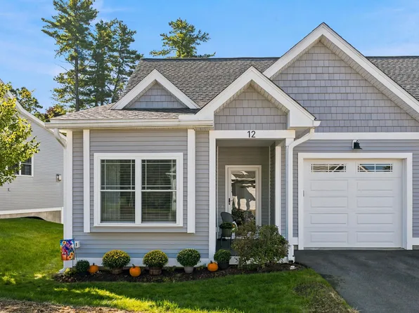 12 Abenaki Circle, Merrimack, NH 03054