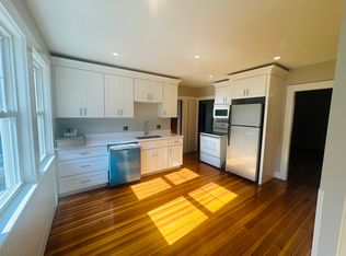 28 Alton Rd #1, Quincy, MA 02169