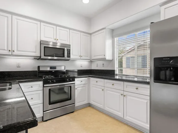 15633 Odyssey Dr Unit 56, Granada Hills, CA 91344