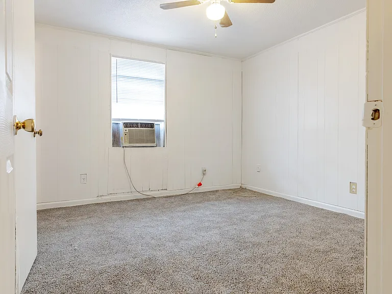 1 Bed- Bedroom