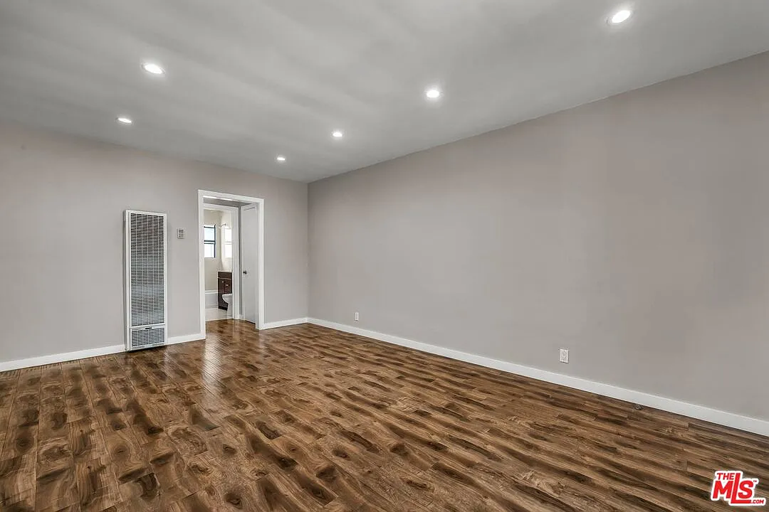 1 bed, 1.0 bath, $1,995 — Photo 4
