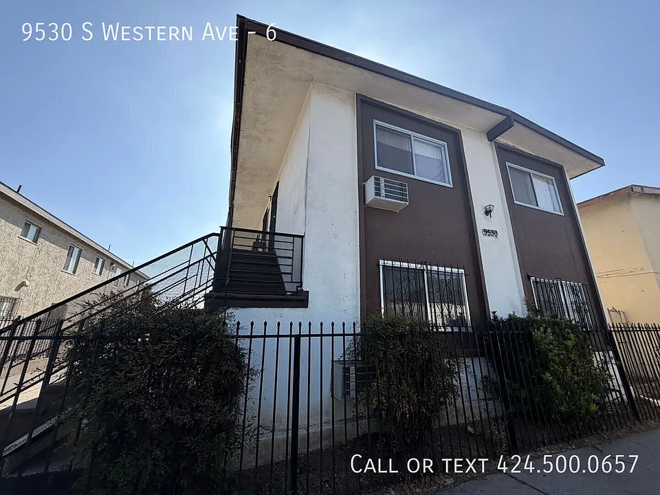 9530 S Western Ave #6