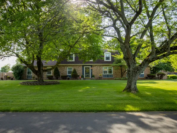 1290 W Forest Ln, Marion, IN 46952