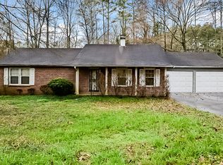 4255 Loveless Pl, Ellenwood, GA
