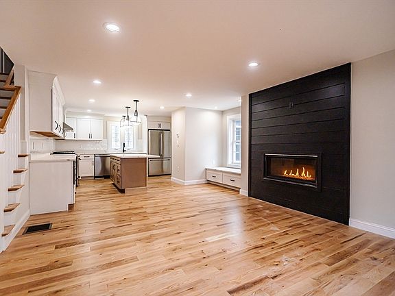 5th image of 35 Homestead Rd