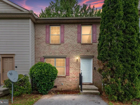 33 Dorothy Ct, Inwood, WV 25428