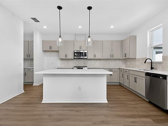 6th image of this home