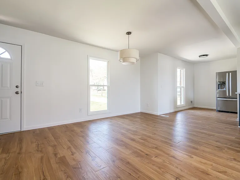 2720 Florentine Rd — Photo 5