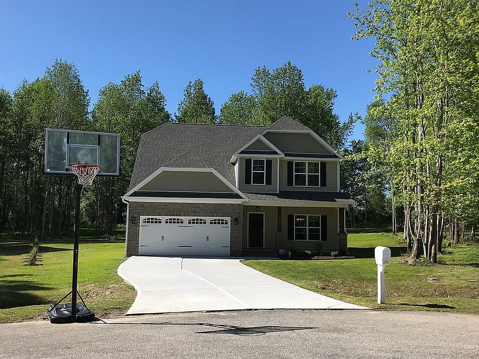 2nd image of 258 Fairhaven Dr