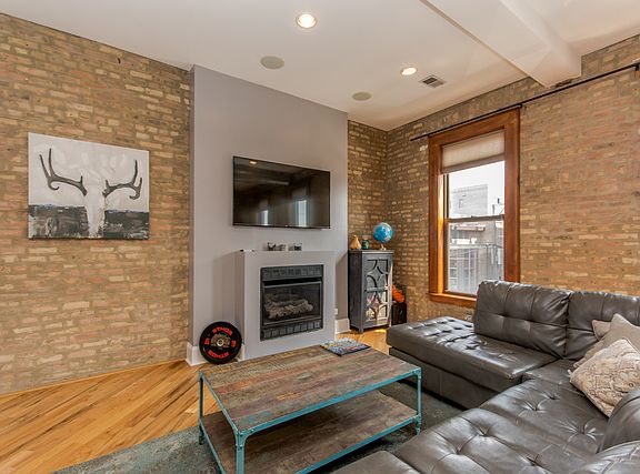 3rd image of 1148 W Grand Ave APT 1