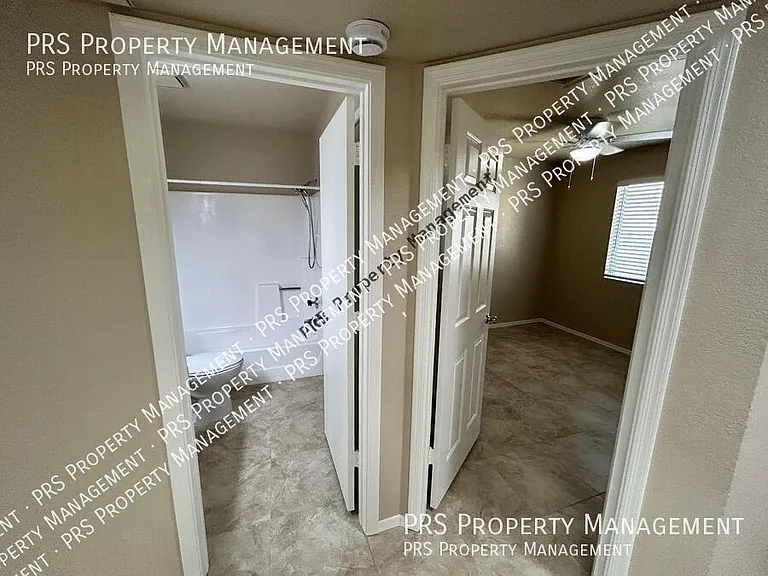 551 S Lesueur #1 — Photo 16