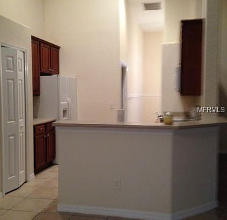 4th image of 373 Lake Amberleigh Dr