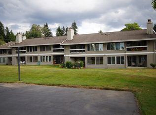 11104 NE 68th St APT A102, Kirkland, WA 98033